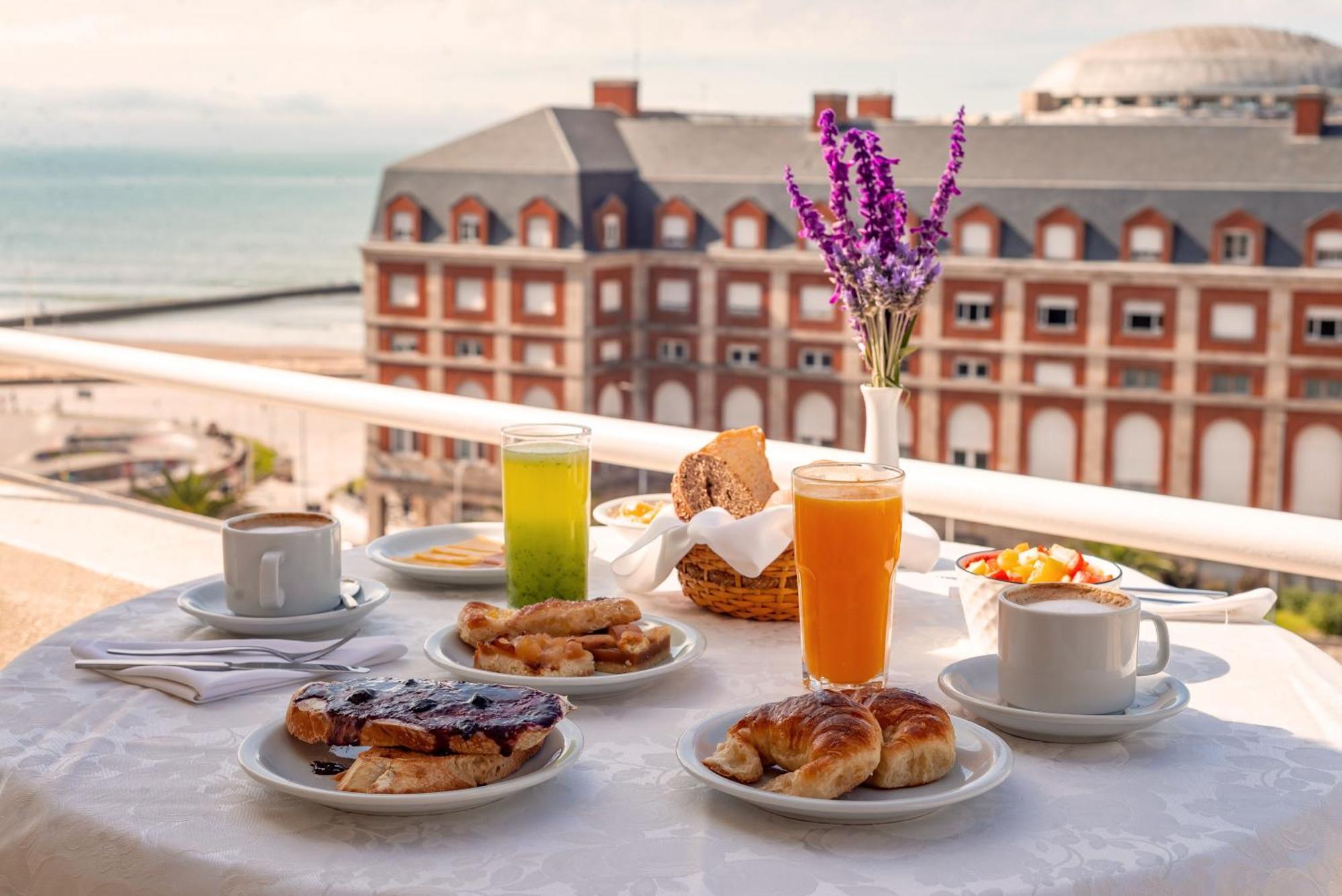 Hotel Riviera Mar del Plata Esterno foto